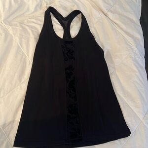 Lululemon tank with flower detail